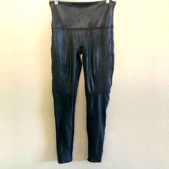SPANX Woman’s Black Faux Leather Moto Leggings Size L